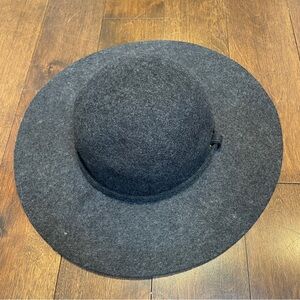 Deena & Ozzy Charcoal Gray 100% Wool Wide Brim Hat Boho Minimal Style